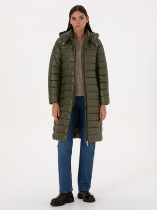 کاپشن زنانه خاکی روشن پیرکاردین